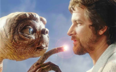 Steven Spielberg Agrees Editing Guns Out of “E.T.” Was “A Mistake”