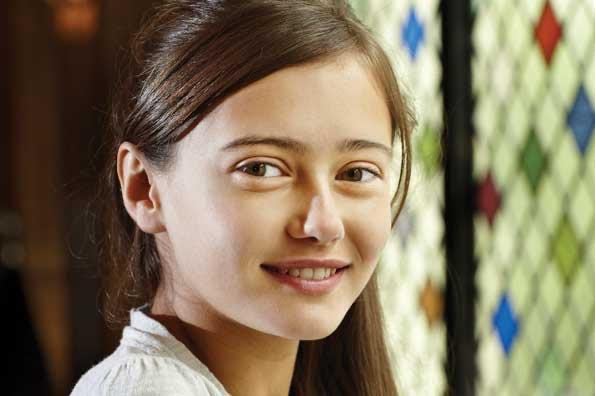 A picture of Ella Purnell as a child.